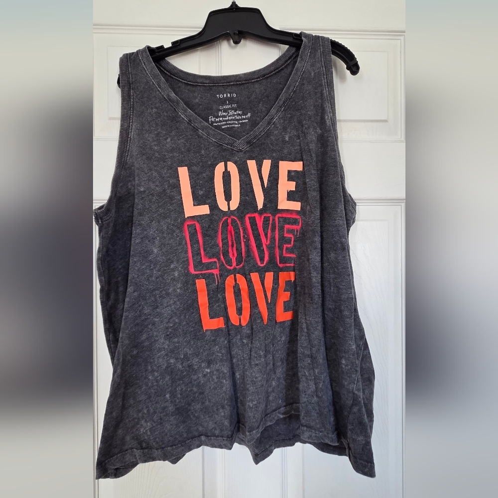 Torrid Gray V-Neck Tee with Orange Print